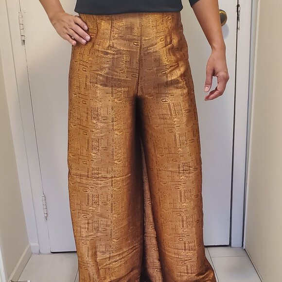 Gorgeous Gold Wide-legged Thai-Wrap Pants - Picture 1 of 4